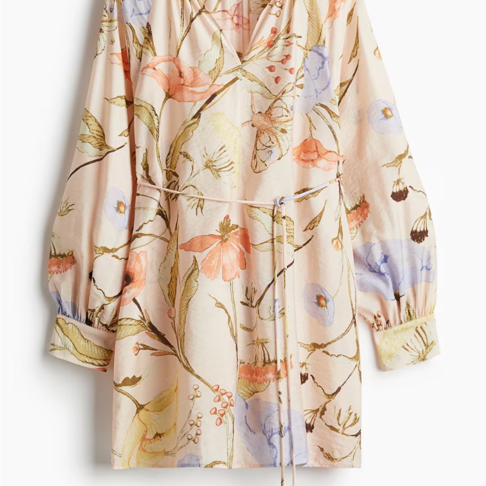 NWT H&M sold out! Tie-belt tunic dress from spring 2025 collection